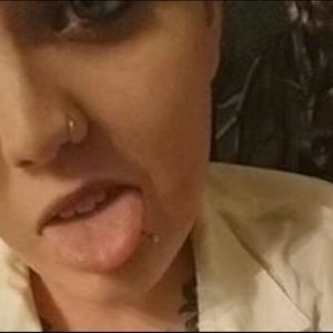 Meet your Posher, Candace